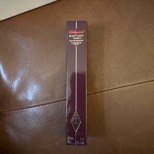 Charlotte Tilbury Hollywood Beauty Light Wand Easy Glow Highlighter Spotlight